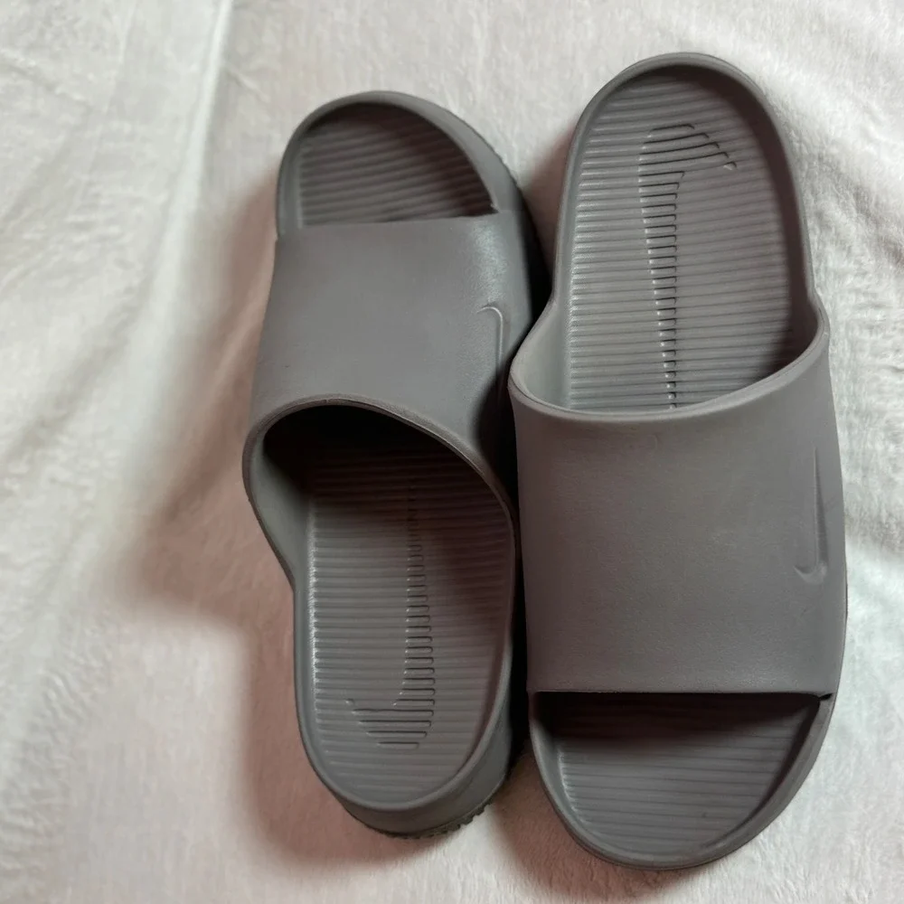 Nike Calm Slide On Comfort Sandals - M13/W14 Photon Grey Foam